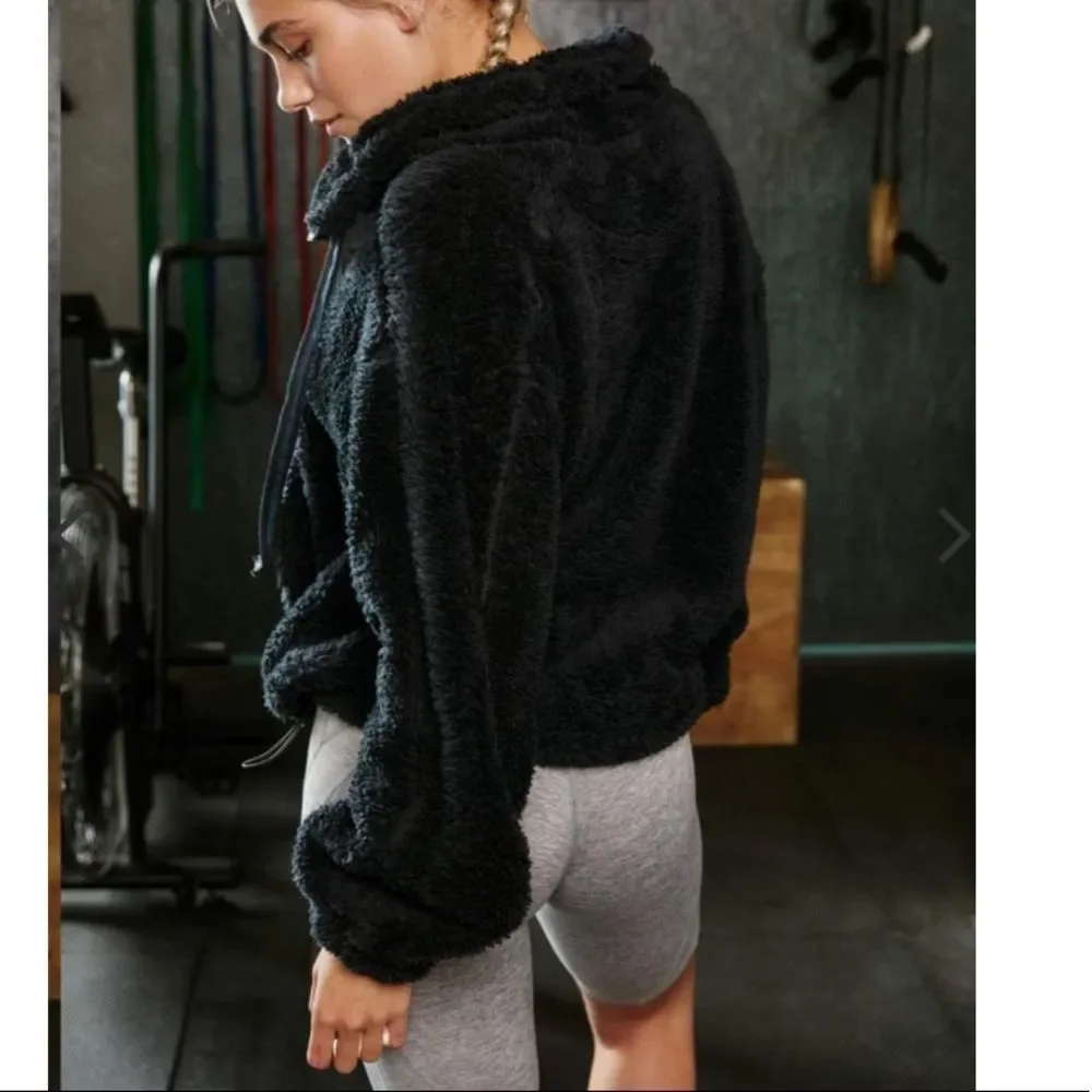 NWT Free People Movement Big Sky Hi Neck Pullover - Picture 3 of 8